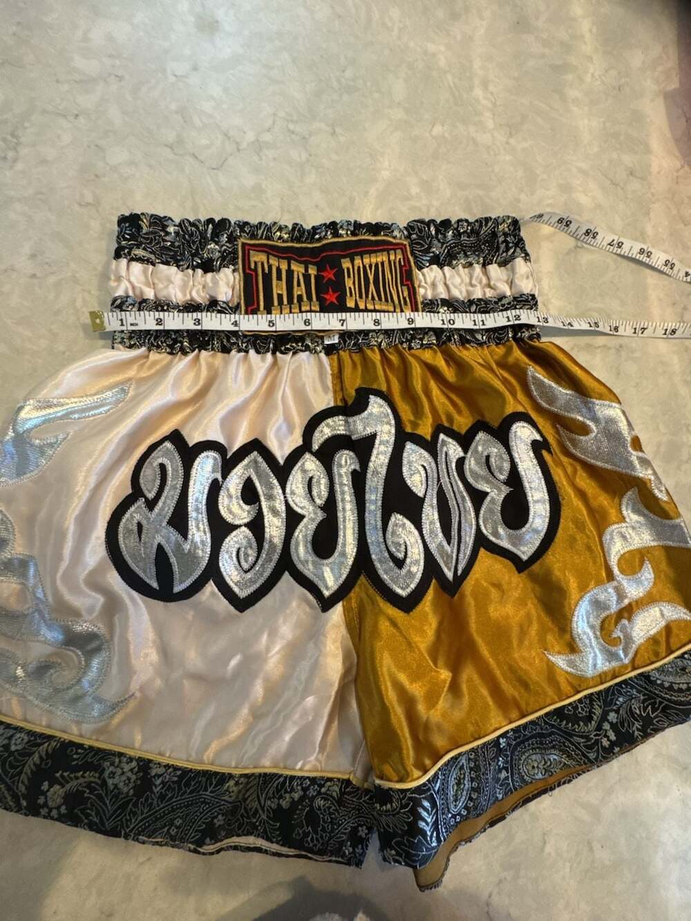 Thai Boxing Muay Thai Shorts White/Gold Satin